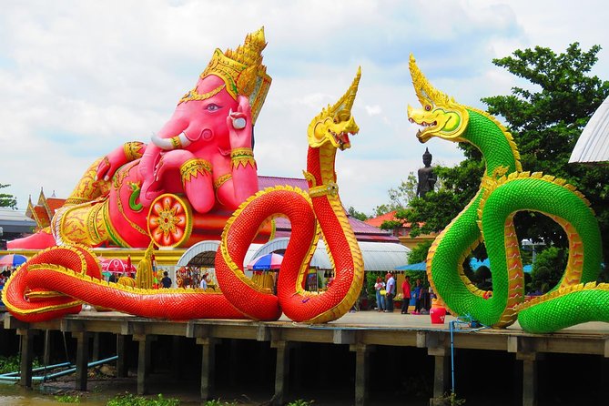 Chachoengsao One Day Trip from Bangkok : Historic Market and Buddhist Temples - Chachoengsao as a Bangkok day trip: temples, market, and a river route