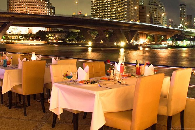 Chaophraya Princess Dinner Cruise in Bangkok with Hotel Pickup - A 5:30 pm Chao Phraya cruise that turns Bangkok into night scenes