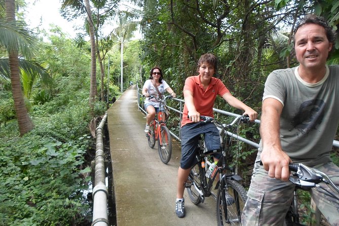 Colors of Bangkok - Why This Ride Works: Bangkok’s Green Lung Without the Commute Hassle