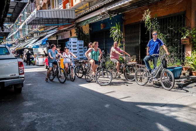 Countryside Bangkok and a Local Floating Market Tour by Bicycle Including Lunch - Floating market tastings: how Thai tapas work in practice