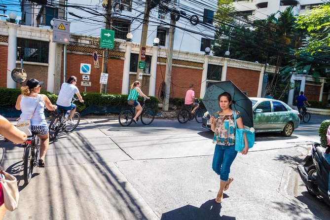 Countryside Bangkok and a Local Floating Market Tour by Bicycle Including Lunch - Your bike and safety setup: helmets, hydration, and real comfort