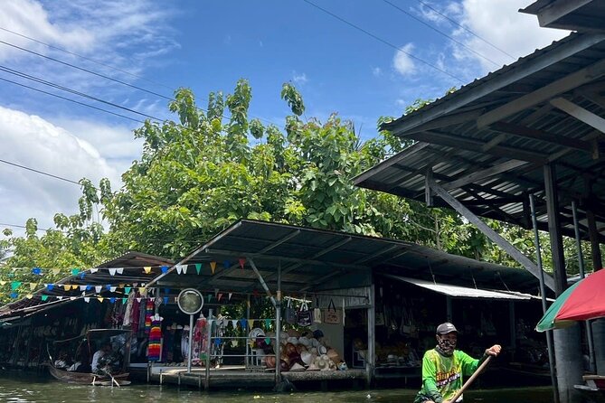 Damnoen Saduak and Maeklong Railway Market Tour with Private Car - Who should book this tour (and who should consider alternatives)