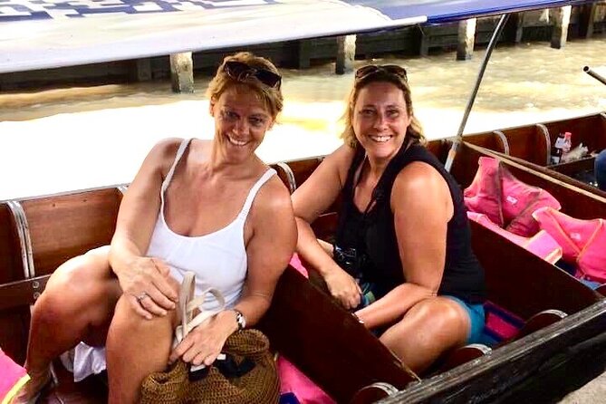 Damnoen Saduak Floating Market & Maeklong Railway From Bangkok - What You Actually Do at the Railway Market
