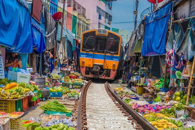 Damnoen Saduak Floating Market & Railway Market Tour from Bangkok - Key Points You’ll Care About