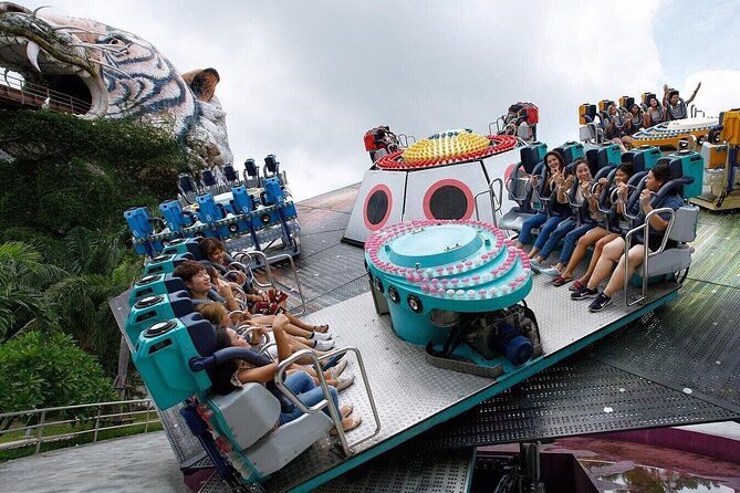 Dream World Amusement Park Bangkok - The animal encounters: the moment that turns into a highlight
