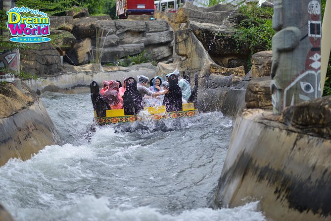 Dream World Bangkok with Buffet Lunch (SUPER VISA TICKET) - Photo-friendly fantasy sets and the World-replica walk