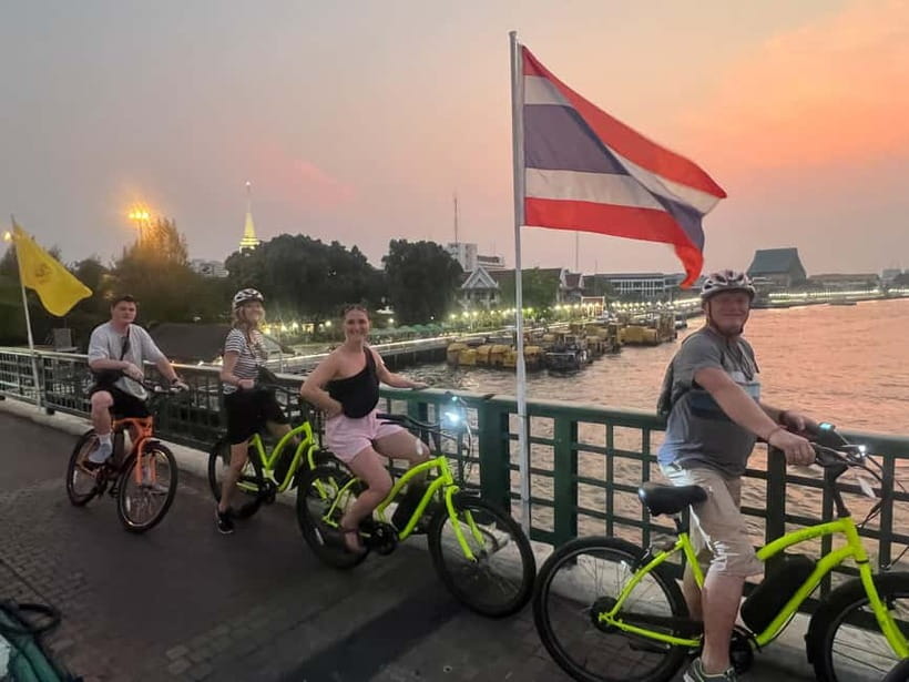 Electric Bike Tour - Key moments worth circling