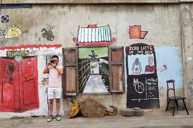 Electric Scooter Tour of Bangkok - Talad Noi wall art and the Chinatown maze: riding through Bangkok’s food-and-shop energy