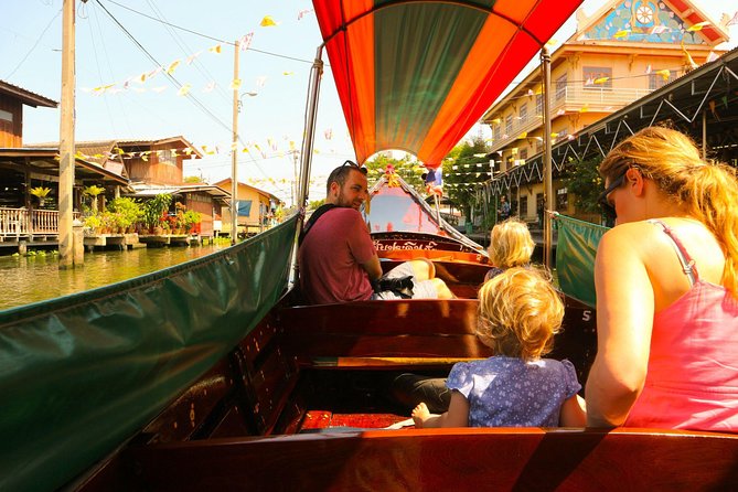 Explore Bangkok by Bike & Boat with Lunch - Talat Phu Market: smells, snacks, and everyday food culture