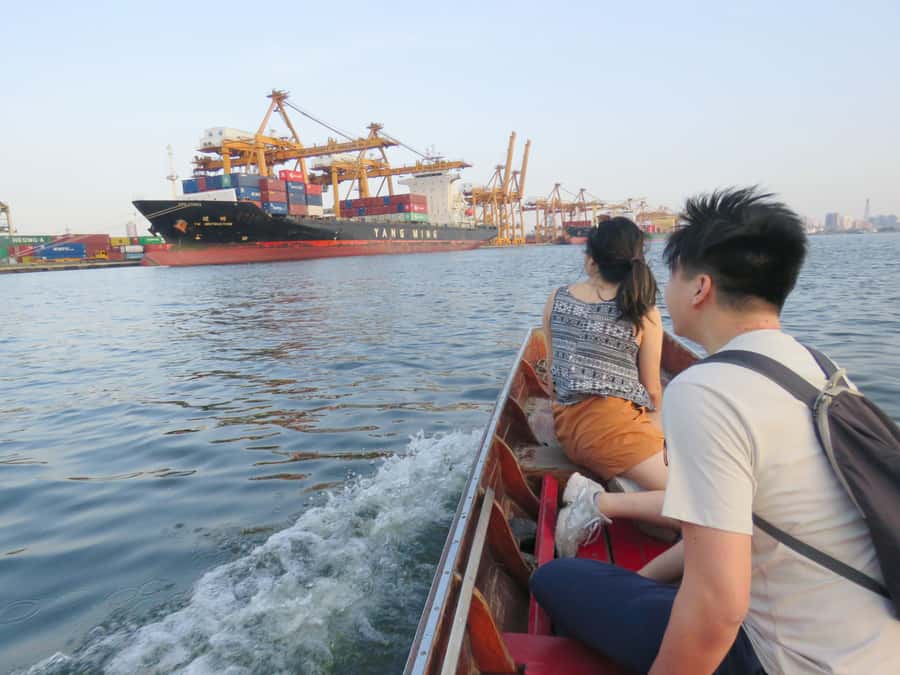 Explore Bangkok jungle by bike, kayak & boat - small group - Cycle, Kayak, and Longtail: what the 4-hour Bangkok jungle loop feels like