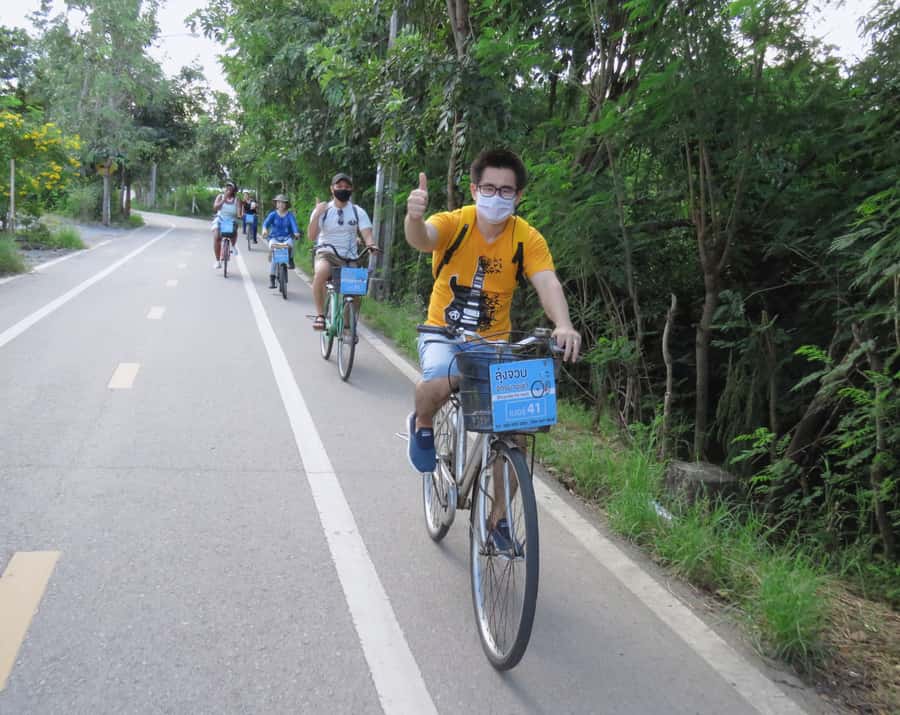Explore Bangkok jungle by bike, kayak & boat - small group - Getting to Bang Krachao from BTS Bangna (the part you don’t want to overthink)
