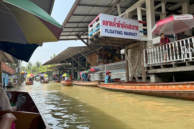 Floating Market and Railway Market Private Tour VIP Transport - Quick hits before you go