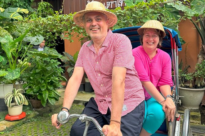 Floating Market and Railway Market Private Tour VIP Transport - Mae Klong Railway Market (Hoop Rom Market): train-and-market photography in real time