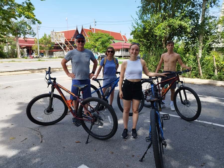 Floating Market Full-Day Bicycle Tour from Bangkok - From Bangkok to Maeklong: the morning start you’ll feel