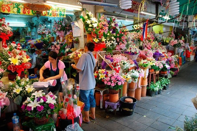Floating Market - Train Market - Flower Market and China Town - Why This Floating Market Train Flower Chinatown Day Works