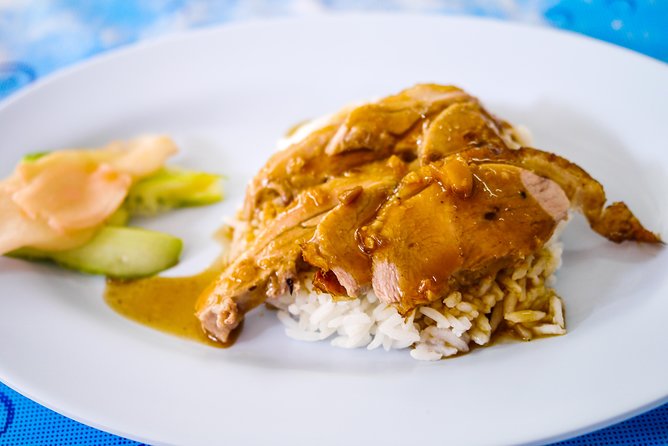 Foodie Experience of Historic Bang Rak - Stop 6: Crispy Dough With Green Curry to Close Strong