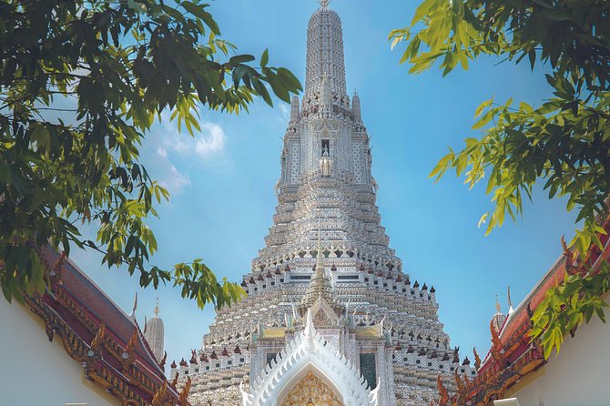 Free discovery of Bangkok with your private English-speaking guide - Temple of the Emerald Buddha and Wat Phra Chetuphon: ticketed temple time
