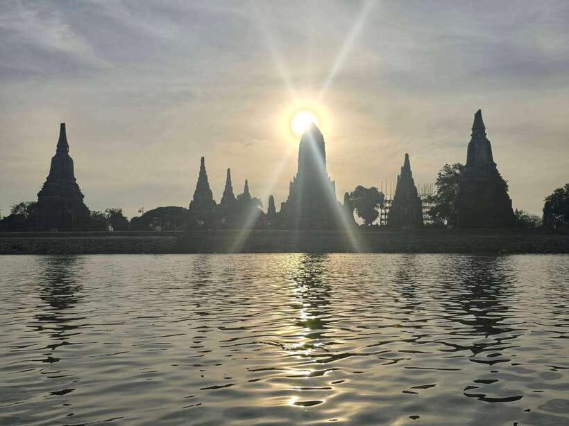 From Bangkok: Ayutthaya Afternoon Tour with Boat & Tuk-Tuk - Why the afternoon-to-night timing works so well in Ayutthaya