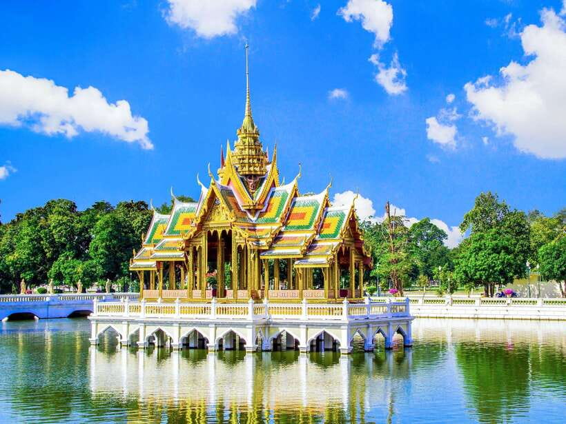 From Bangkok: Ayutthaya Historical Park Guided Day Trip - Wat Phra Sri Sanphet: the sacred center of the old capital