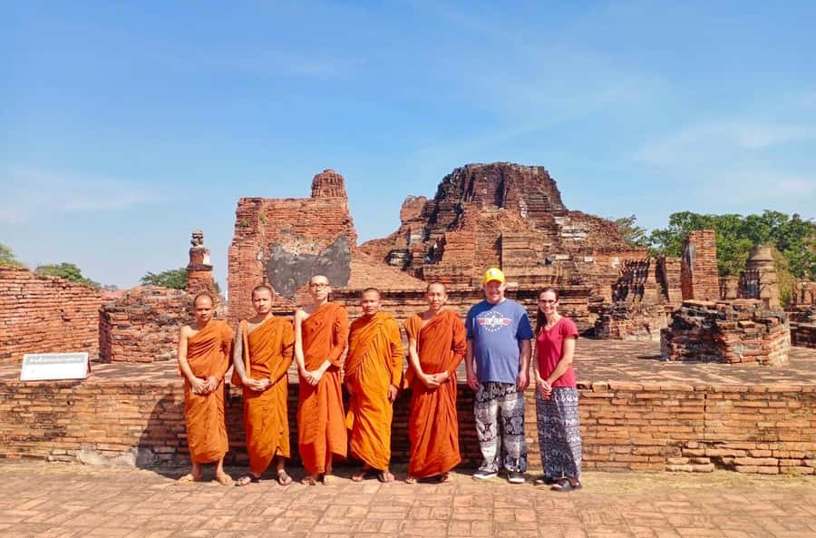 From Bangkok: Bang Pa-In Palace & Ayutthaya Private Trip - The Local Market Walk: Souvenirs and Quick Treats