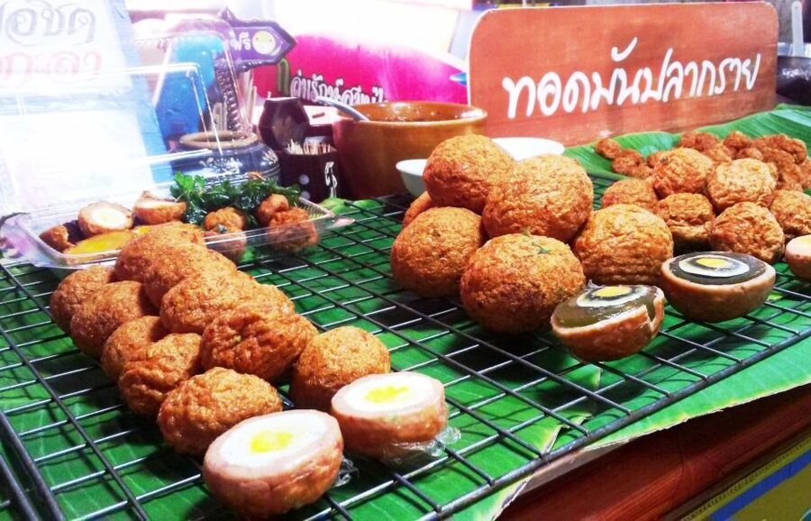 From Bangkok: Chachoengsao Tour and Bang Pakong River Cruise - Who should book this Chachoengsao river tour