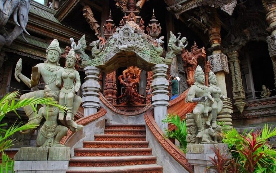From Bangkok: Day Trip to Pattaya City & Sanctuary of Truth - Who this day trip suits best