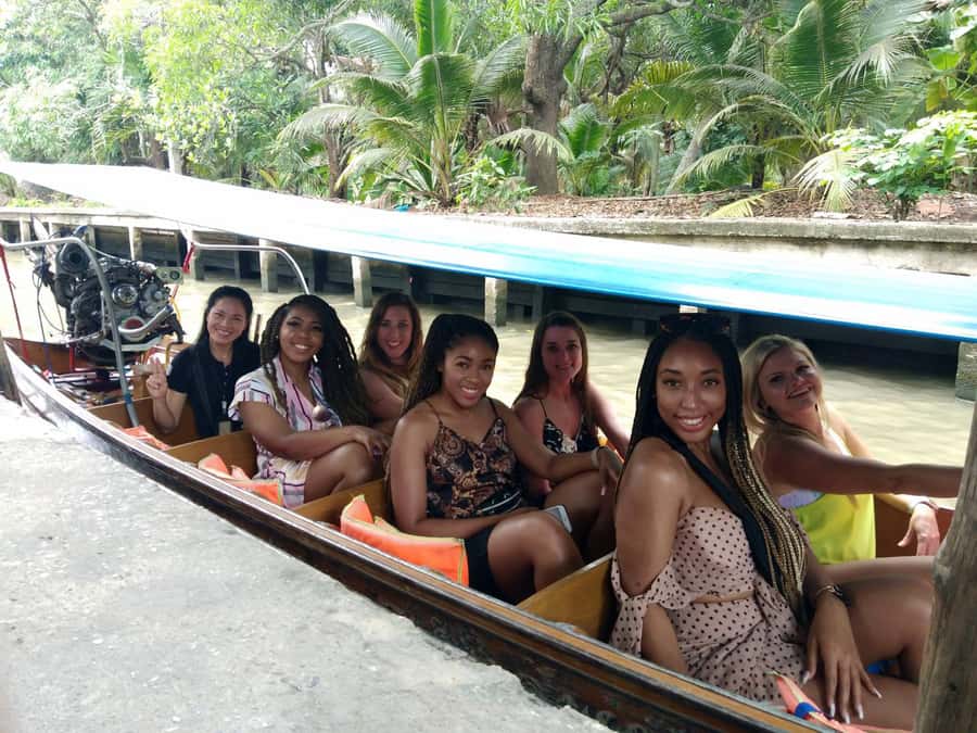 From Bangkok: Floating & Railway Markets Tour & Coconut Farm - Coconut sugar farm: hands-on learning with sweet payoffs