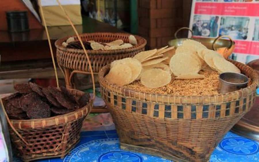 From Bangkok: Mahasawat Canal and farm with Lunch - Khao Tang Na Tang Snack-Making: A Hands-On Taste of Rural Food