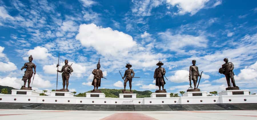 From Bangkok or Hua Hin: Hua Hin Tour with Private Charter - A Realistic Day Style: Family Tempo, Beach Photos, and Cave Hikes