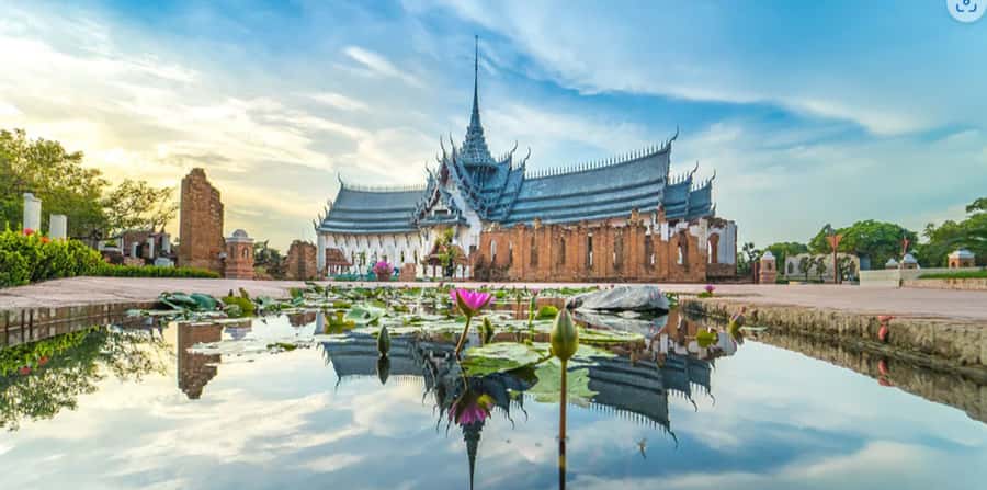 From Bangkok: Samut Prakan Ancient Private City Tour - How the AC transfer and private setup make it feel easy