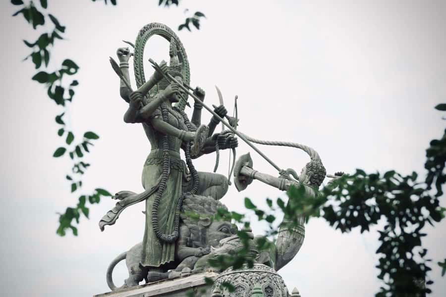 From Bangkok: The Sanctuary of Truth with Private Transfer - First stop: Prasat of the Truth Museum