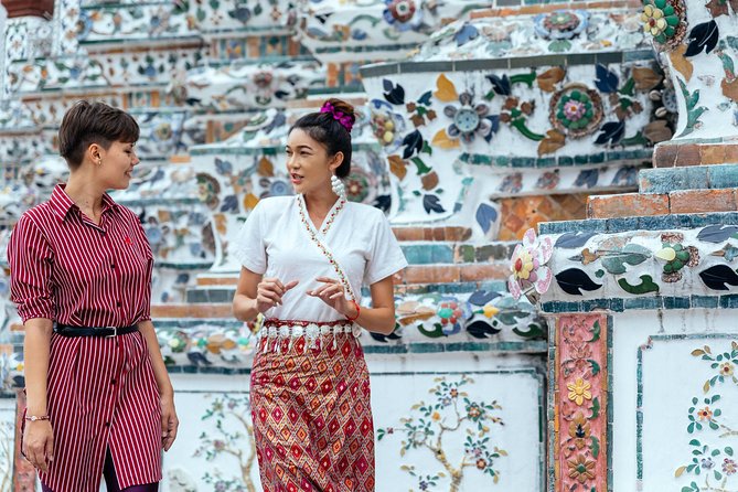Full Day Bangkok PRIVATE City Tour With Locals - Wat Trimit & Wat Pho tickets - Memorial Bridge and Lunch on Your Own: A Real Break