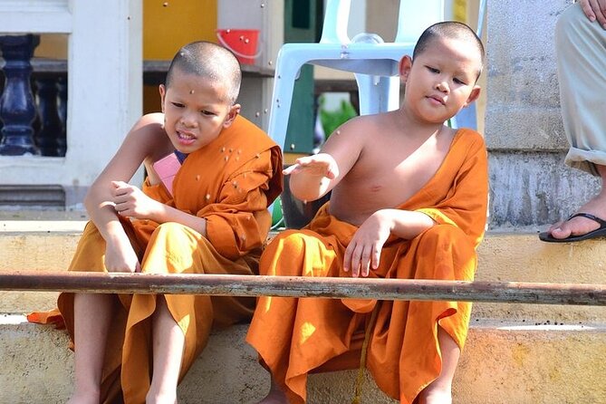 Giant Buddha and Bangkok Local Tour - Lunch and Comfort Stuff You’ll Actually Care About