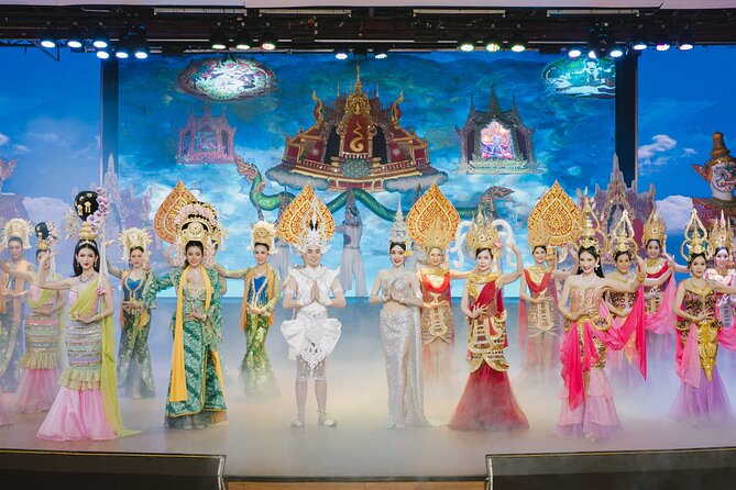 Golden Dome Cabaret Show Bangkok - The part you should double-check: energy level and expectations