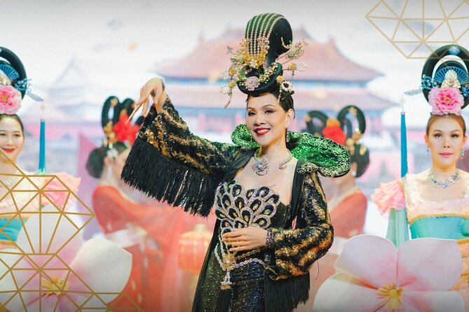Golden Dome Cabaret Show Bangkok - Optional photo sessions: how to handle extra costs without stress