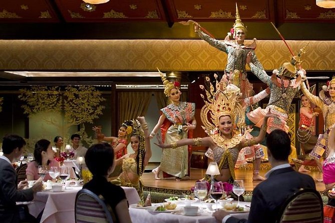 Gourmet Dinner & Spectacular Show at Mandarin Oriental - What You’ll Eat: Traditional Thai Dinner With Chef Vichit Mukura’s Style
