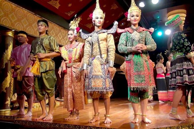 Gourmet Dinner & Spectacular Show at Mandarin Oriental - The Show: Classical Thai Dance in Traditional Dress and Live Music