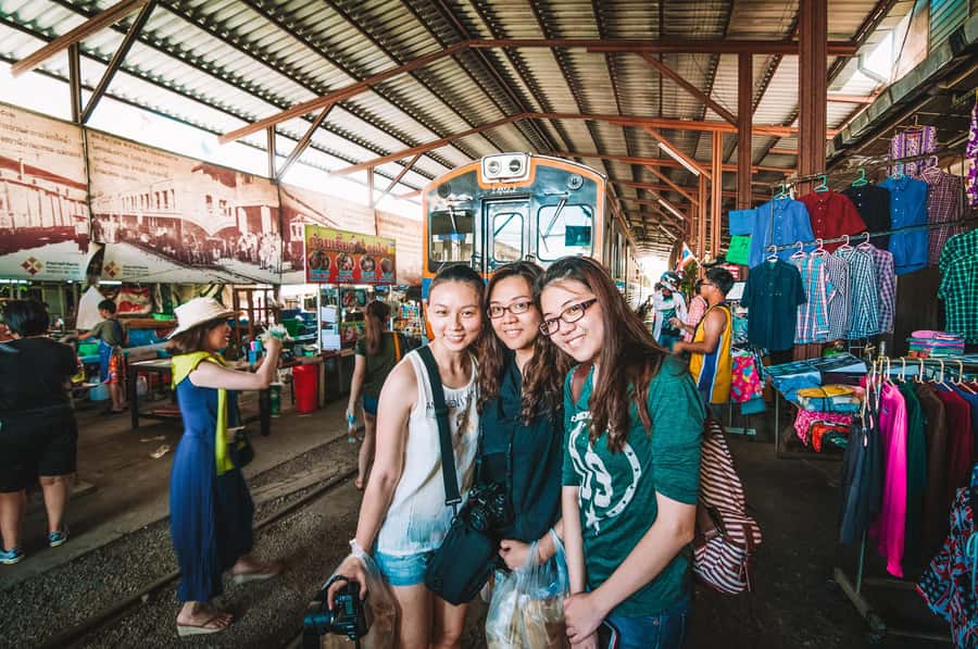 Grand Palace, Damnoen Floating Market & Maeklong Market Tour - Grand Palace: architecture that rewards patience