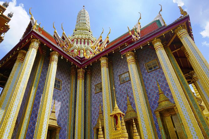 Grand Palace Glory and Emerald Buddha : Half-Day Tour in Bangkok - Timing, Heat, and Crowds: How to Make 3.5 Hours Count