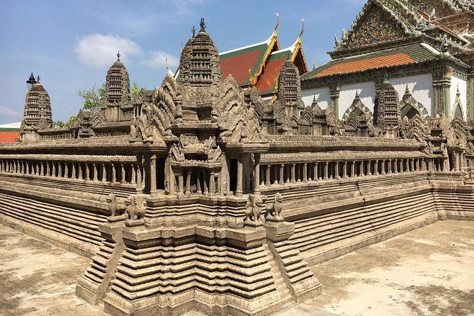 Grand Palace , Thai dance & Fun street walk in Bangkok - Timing reality: closures, showtimes, and how to stay ahead