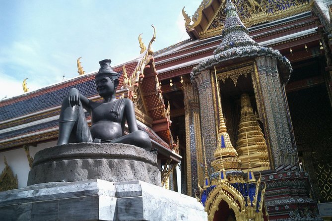 Grand Palace , Thai dance & Fun street walk in Bangkok - Should you book this Grand Palace–Thai dance–street walk tour?