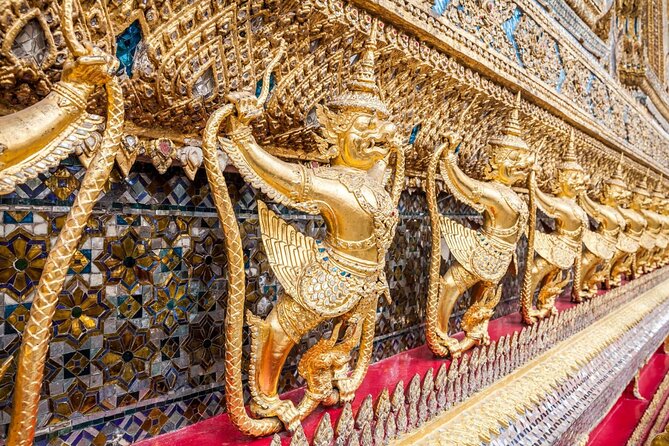 Grand Palace, Wat Phra Kaew, Wat Pho and Wat Arun Walking Tour From Bangkok - Stop 4: Wat Arun at the Temple of Dawn, and why the river matters