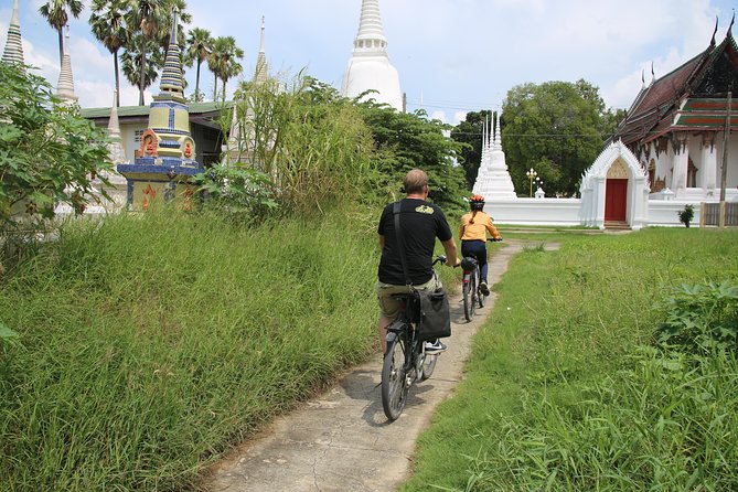 Half-Day Ayutthaya City Cultural Bike Tour - Chao Phrom Market: Walk the Bike and See Daily Ayutthaya