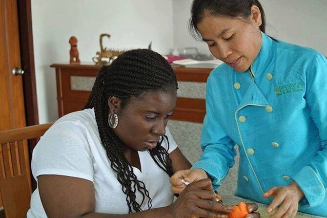 Half Day Professional Thai Fruit and Vegetable Carving Class - Stop at Siam Carving Academy: location, setup, and group feel