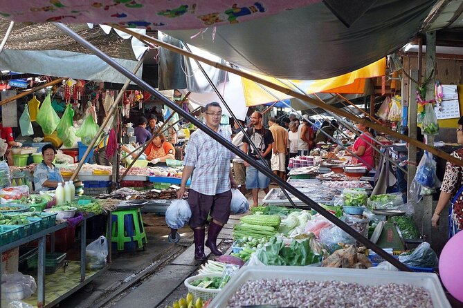 Half Day Railway Market and Damnoen saduak Floating Market tour - Who this tour fits best (and who should skip it)