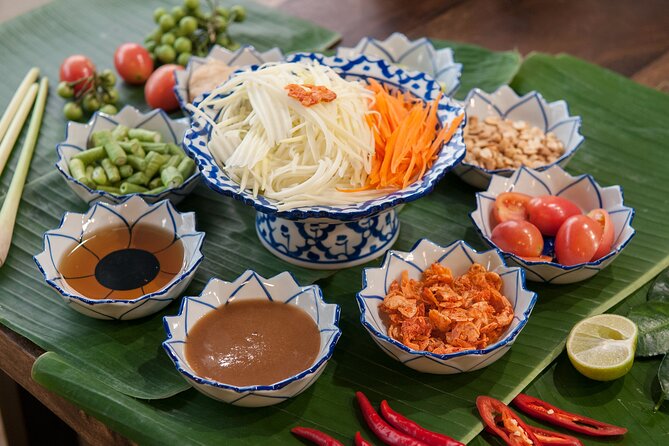 Hands-on Thai Cooking Class & Market Tour in Sukhumvit - Price and logistics in Sukhumvit: is $45.66 actually a good deal?
