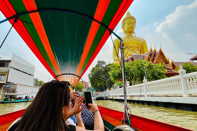 Hidden Bangkok Longtail Boat Tour to Big Buddha&Canal Life 2hrs - Stop 1: Khlong Bangluang Artist House for crafts and a quick local break