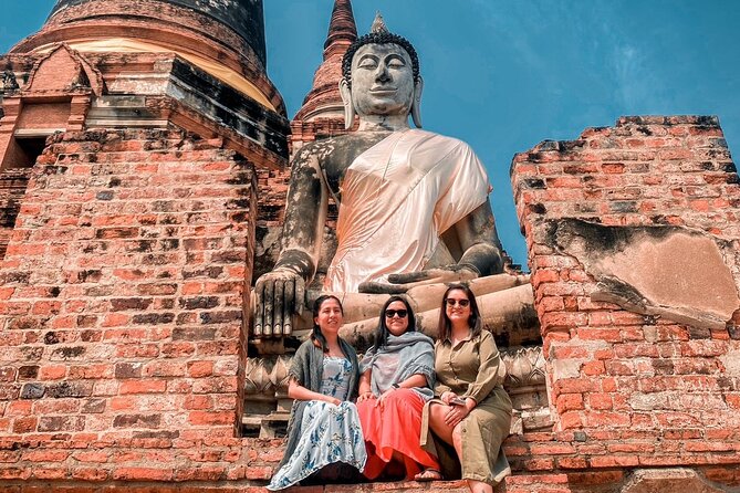 Historical City of Ayutthaya - Unesco Full Day Tour From Bangkok - Wat Yai Chaya Mongkol: that huge prang dominates the view