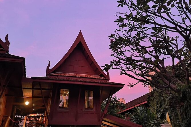 Jim Thompson House Museum Entrance Ticket & Hotel Pick up - The gift shop: what to check before you leave