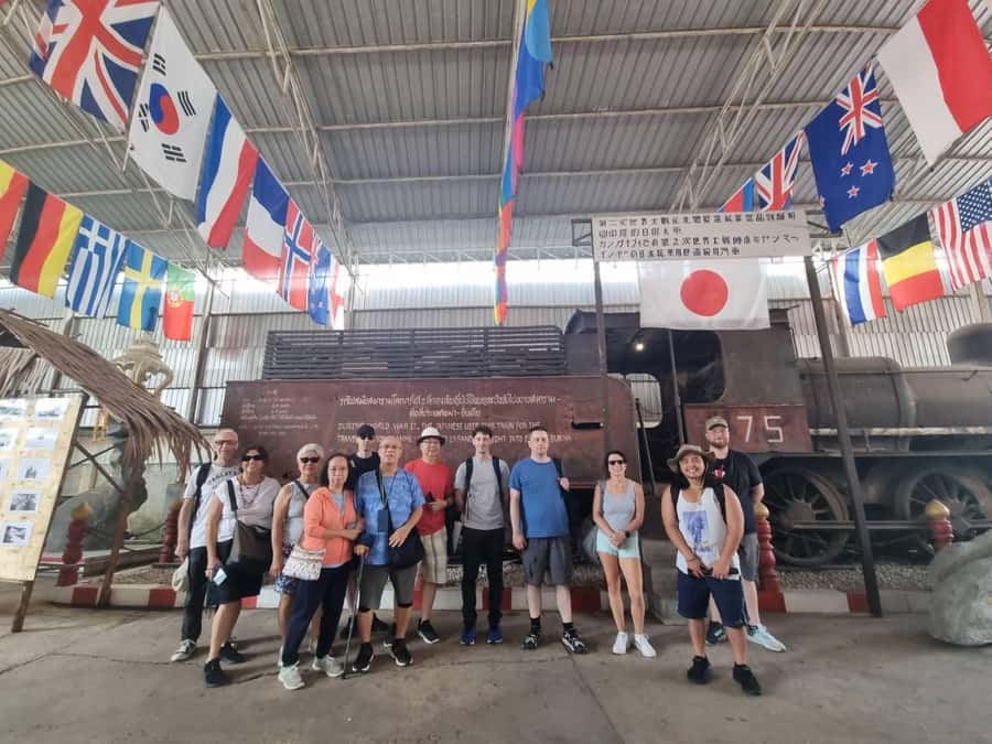 Kanchanaburi and Erawan Waterfalls Day Tour from Bangkok - Bangkok to Kanchanaburi: the 7:00 AM rhythm